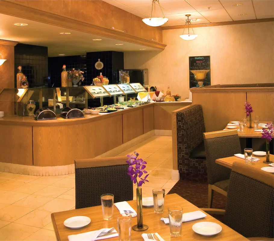 Holiday Inn Express Vancouver Airport-Richmond By Ihg 3*, Richmond
